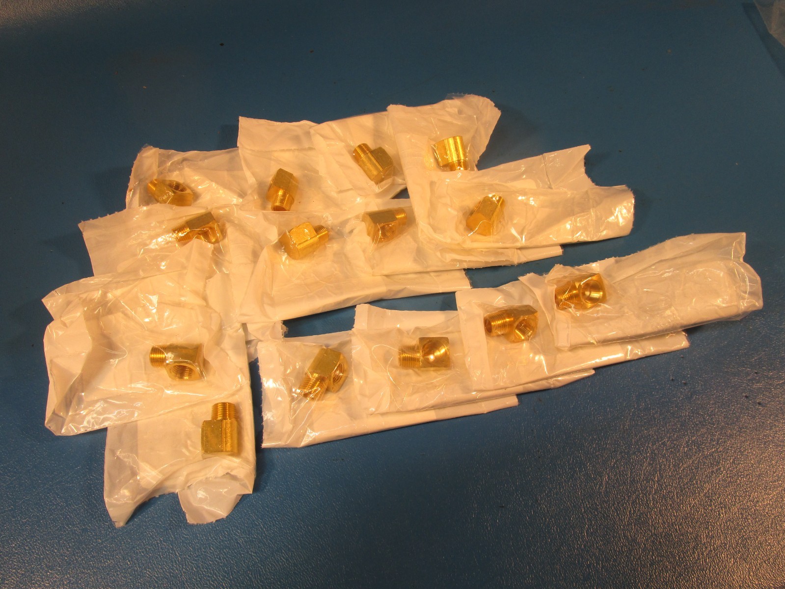 LOT OF 15 Brass Inverted Flare Fitting, 90 Degree Male Elbow, 1/8″ Tube OD x 1/8