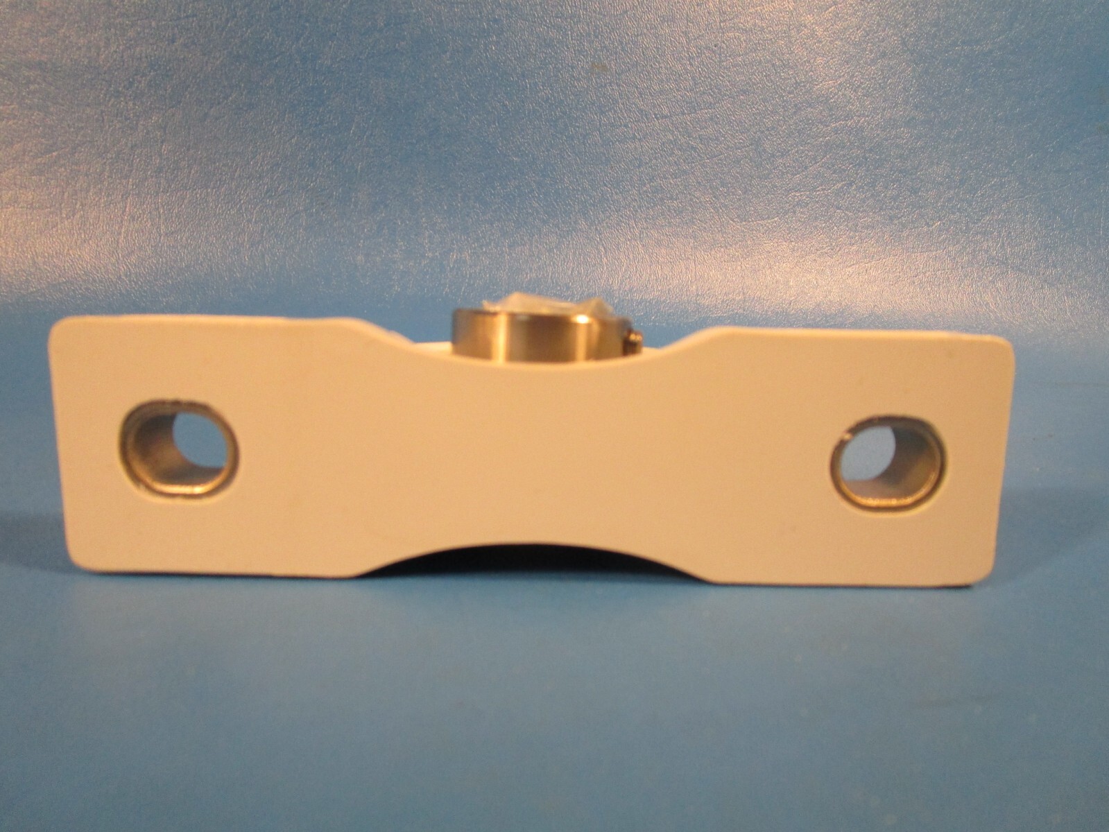 AMI MUCPPL205-16W Flange-Mount Ball Bearing Unit – 3-Bolt Bracket, 1”Bore
