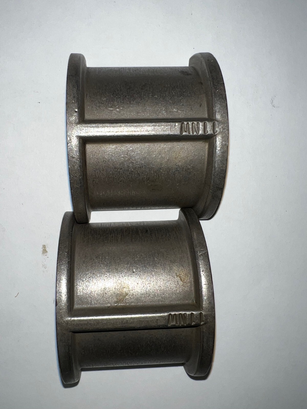MARTIN HANGER BEARING CHB2203MHI 1-1/2″ SIZE IRON MATERIAL 2-1/2″ OD