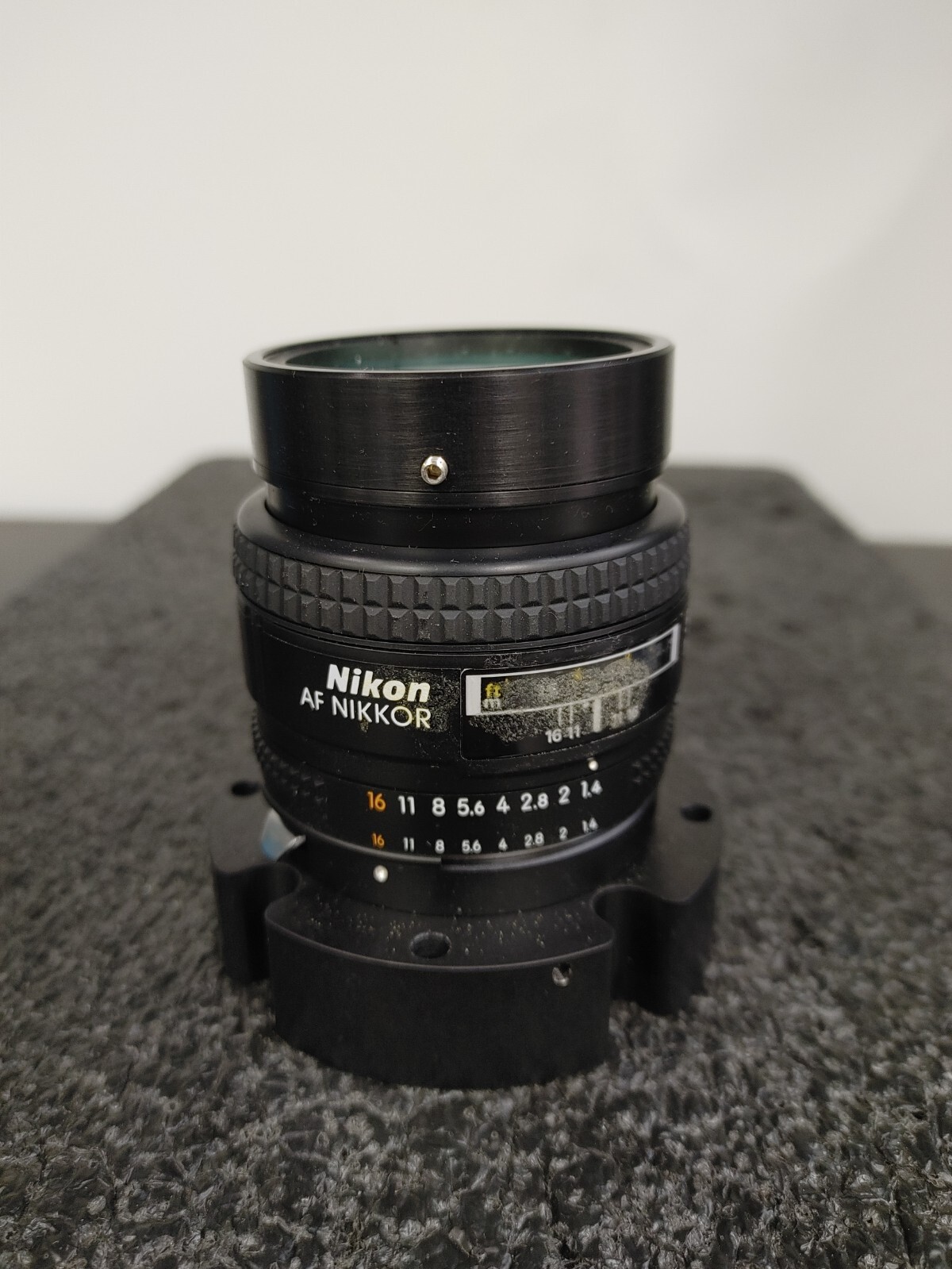 NIKON AF NIKKOR 50mm f/1.4D SIC AF Lens with Mounting Bracket