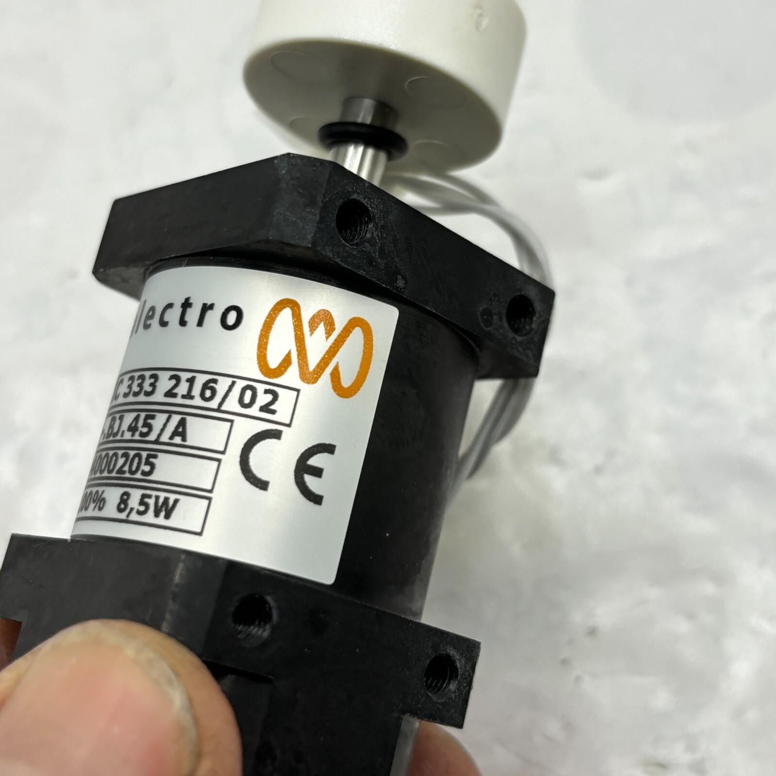 Mecalectro 333 216/02 Solenoid Interlock Switch 8.10.BJ.45 /A 24VDC COIL 8.5W ⭐