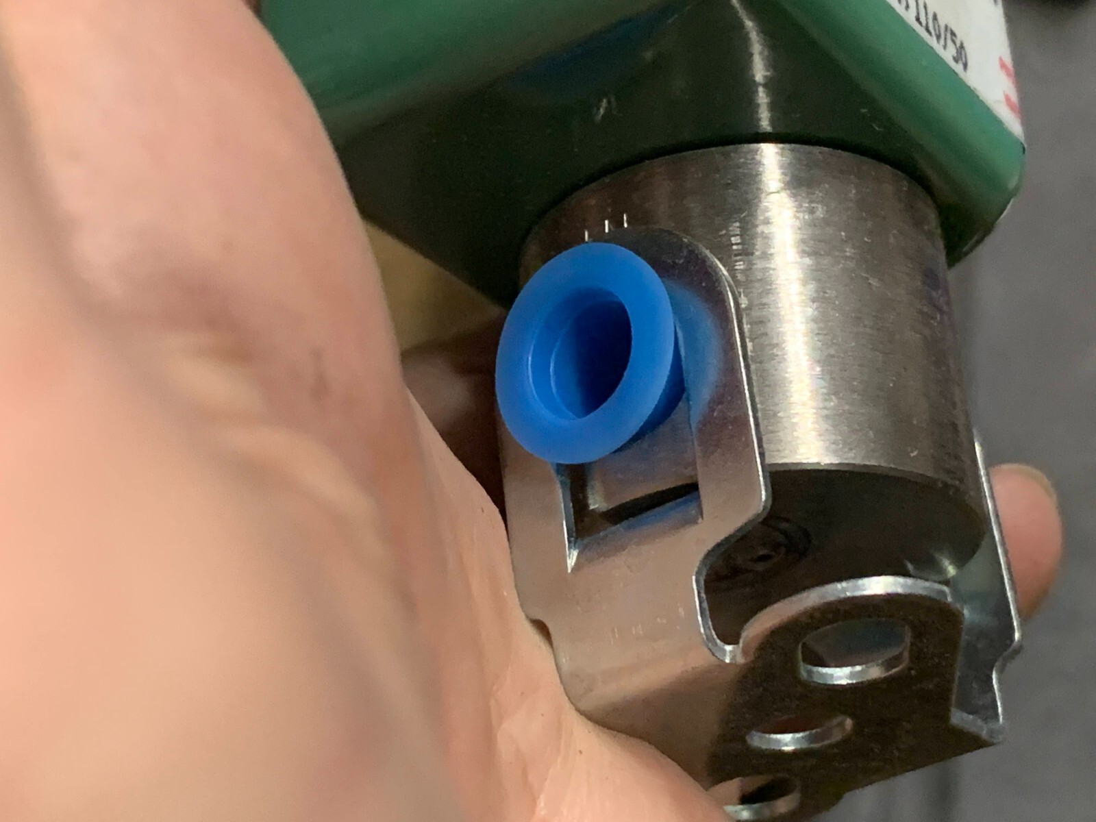 ASCO Red-Hat Valve 120V-60Hz 110V-50Hz 1/8″ Pipe P/N 8262C79