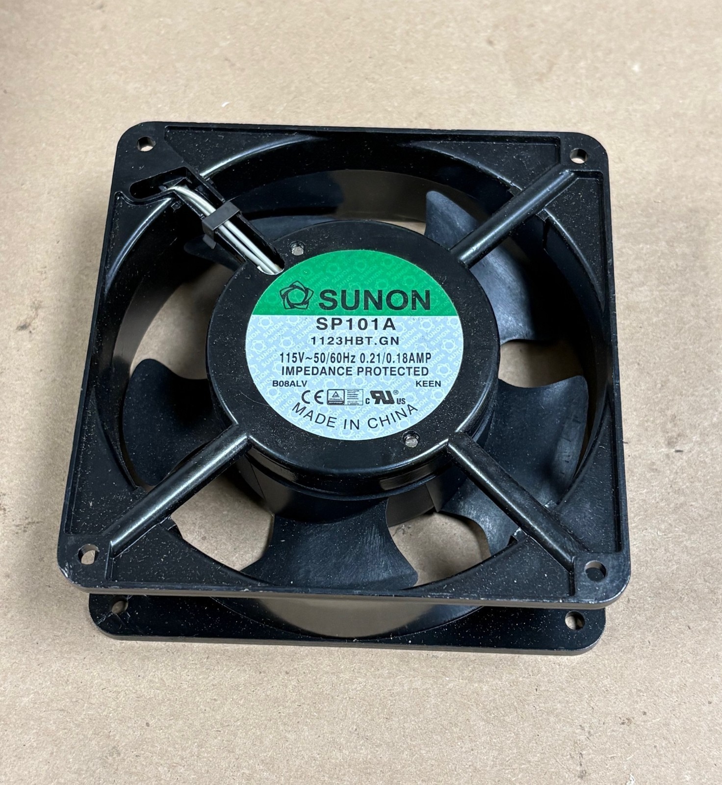 SUNON SP101A COOLING FAN 1123HBT.GN 115V 50/60HZ 0.21/0.18A NEW