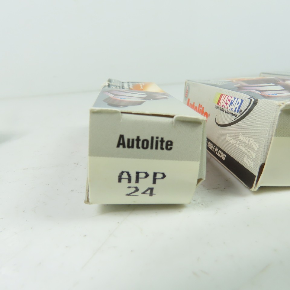Autolite Double Platinum Automotive Replacement Spark Plug Lot Of 3