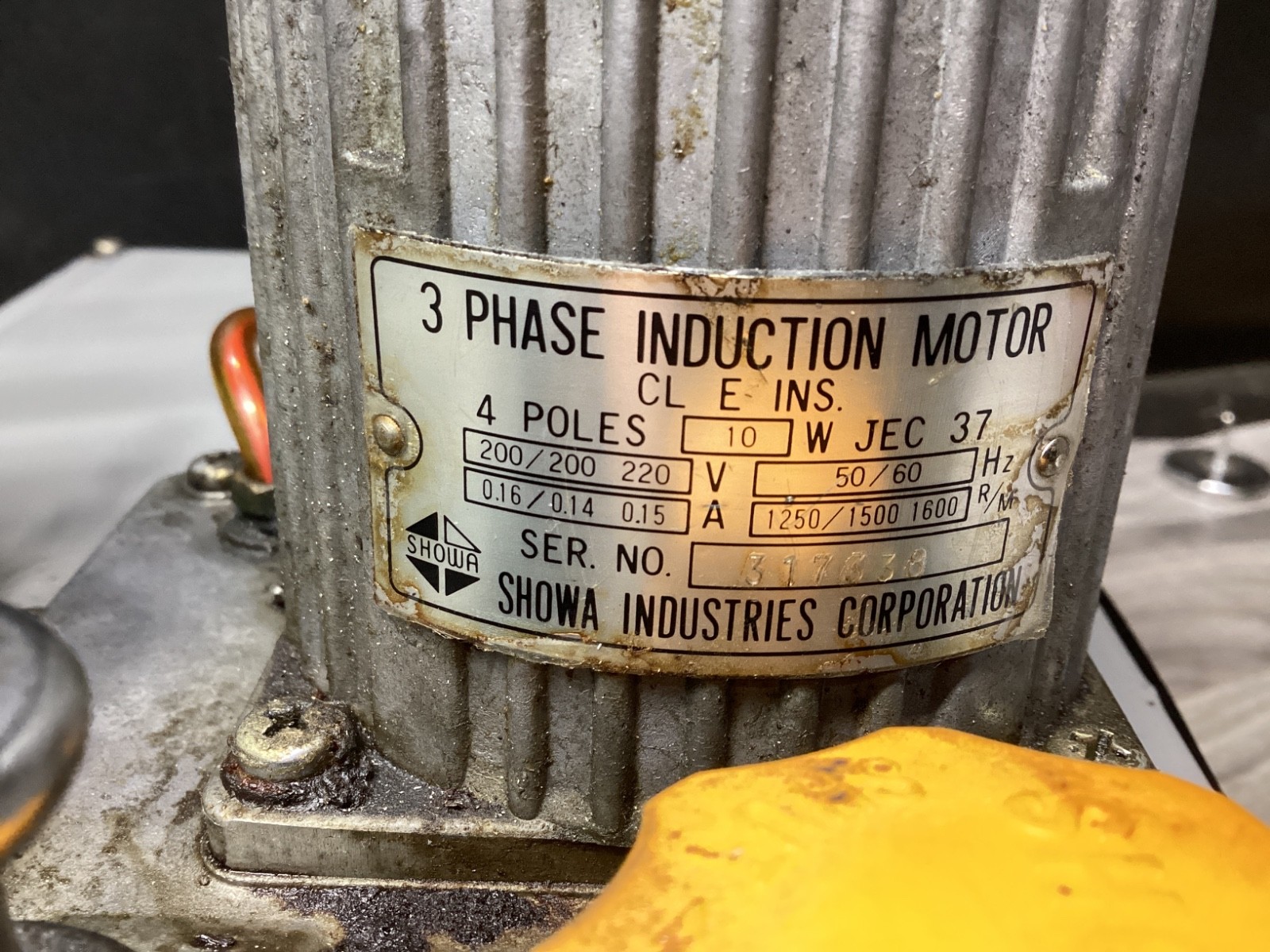 SHOWA YMAS-3 OIL LUBE LUBRICATION SYSTEM TANK 12 TANK VOLUME #110D45PR5