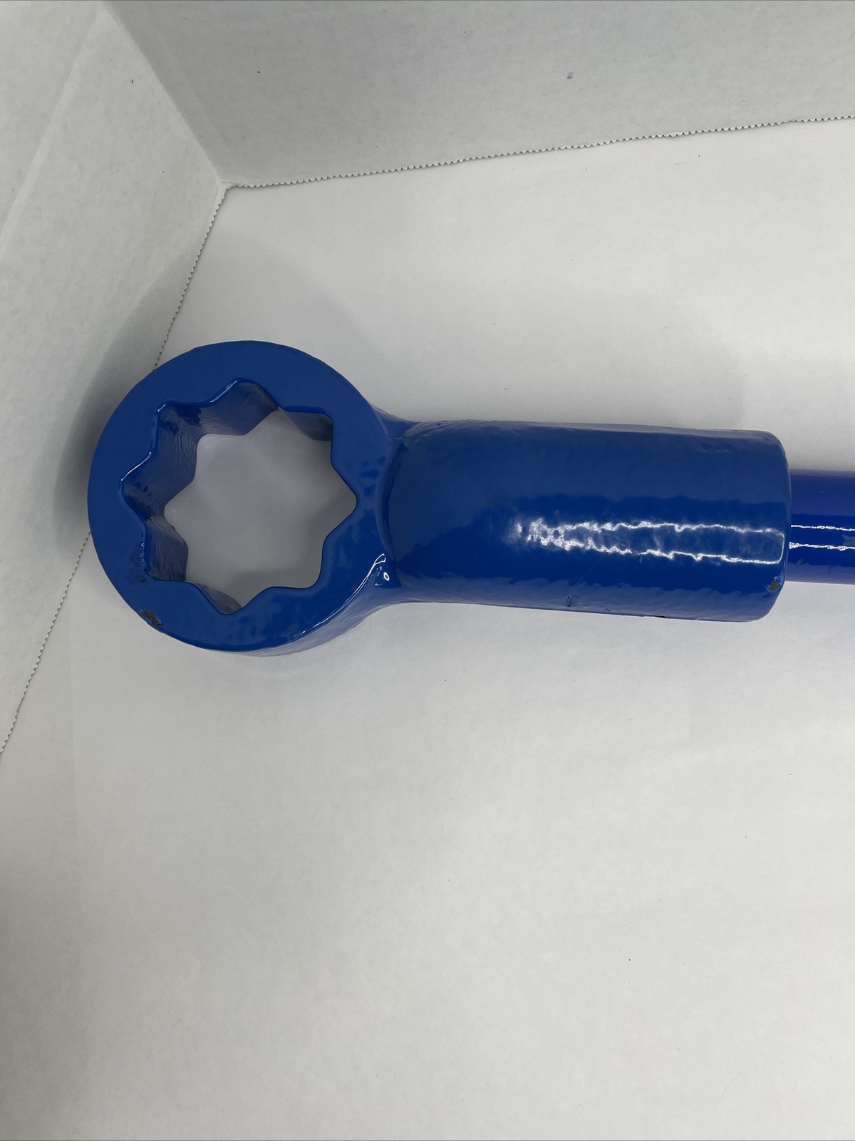 2-1/4″ 8 Point Box Wrench Single End, 3-5/8″ Head Diam x 7-3/4 L, 25″ Overall L