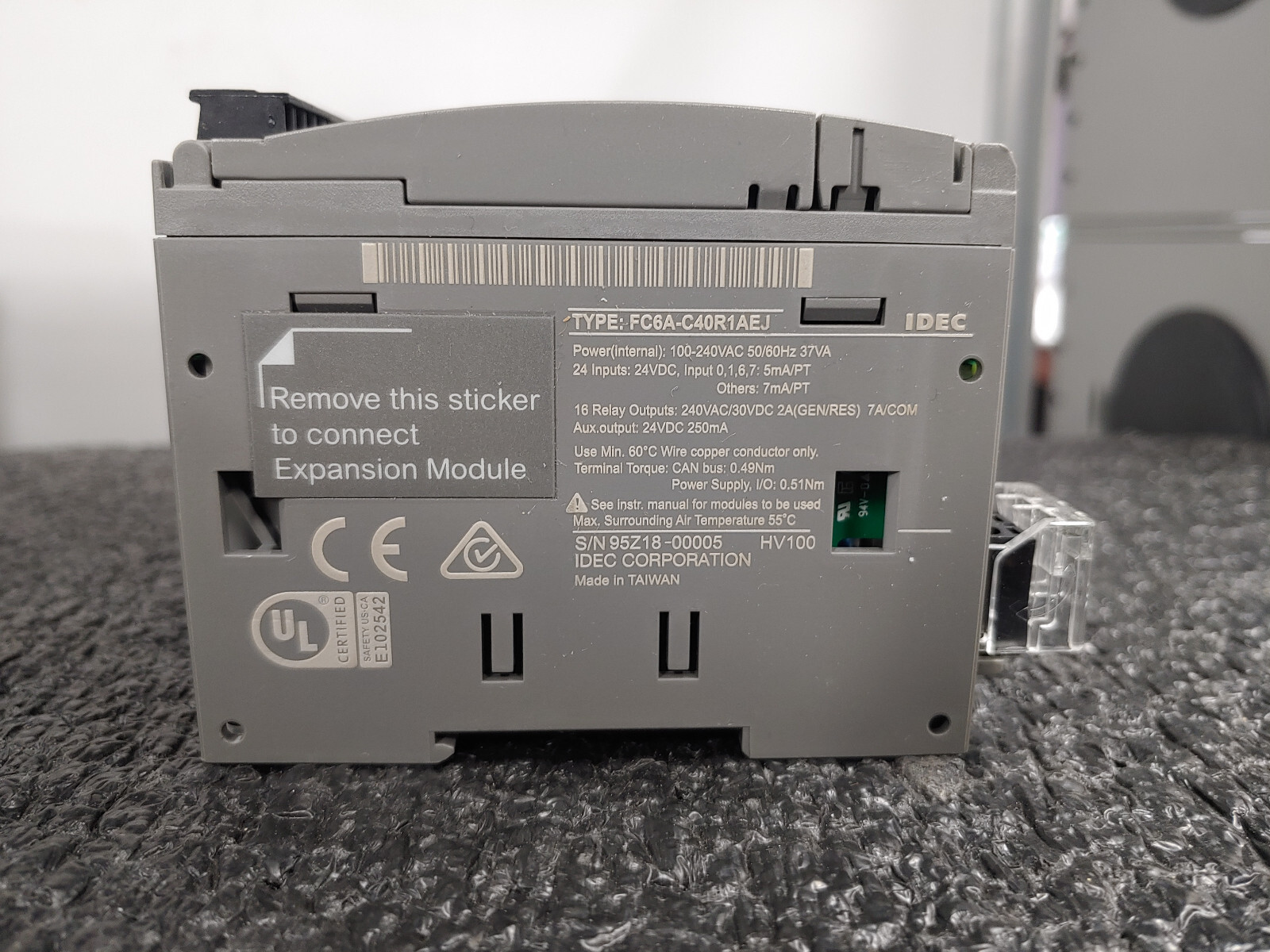 IDEC FC6A-C40R1AEJ 40IO J1939 CPU 100-240VAC Relay FC6A MicroSmart PLC