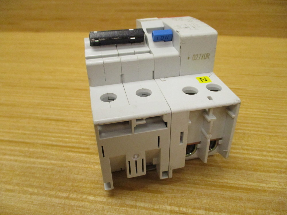 ABB F272/6 B16 16A Circuit Breaker F2726B16