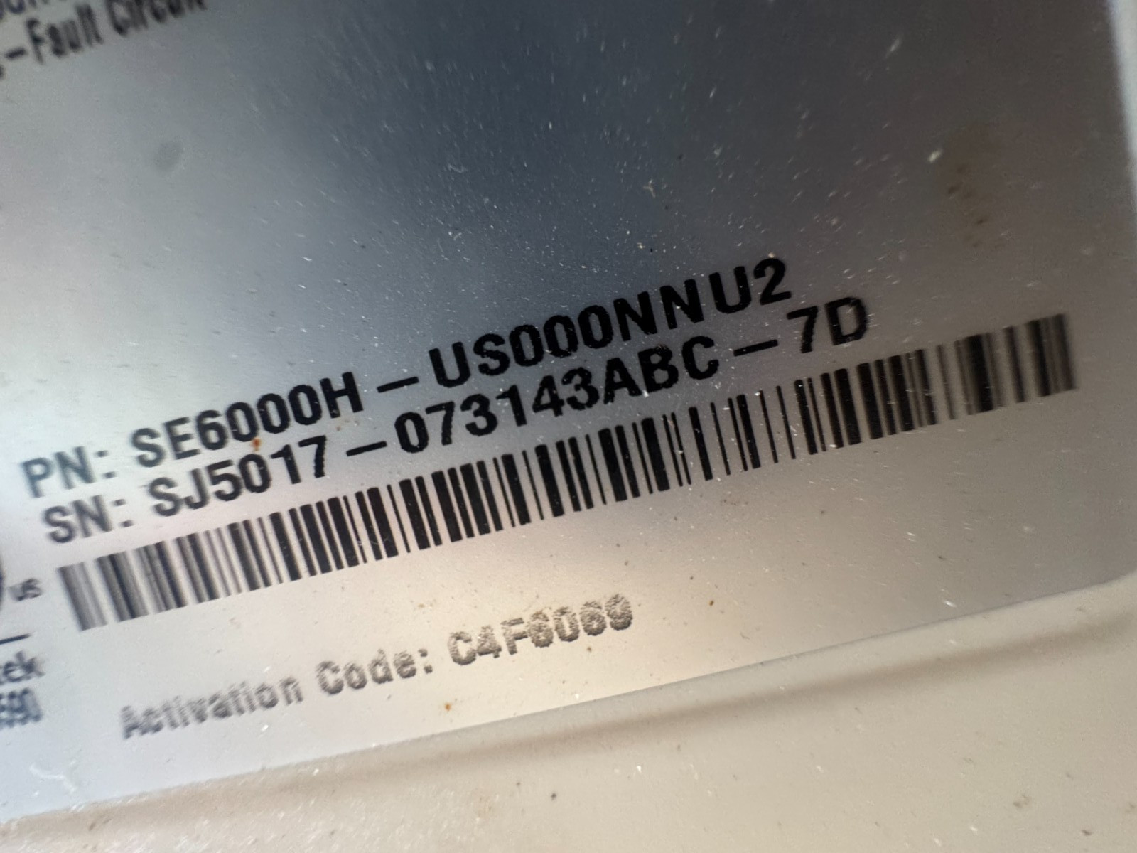 SolarEdge SE6000H-US000NNU2 6kW HD-Wave Single Phase Grid-Tied Inverter