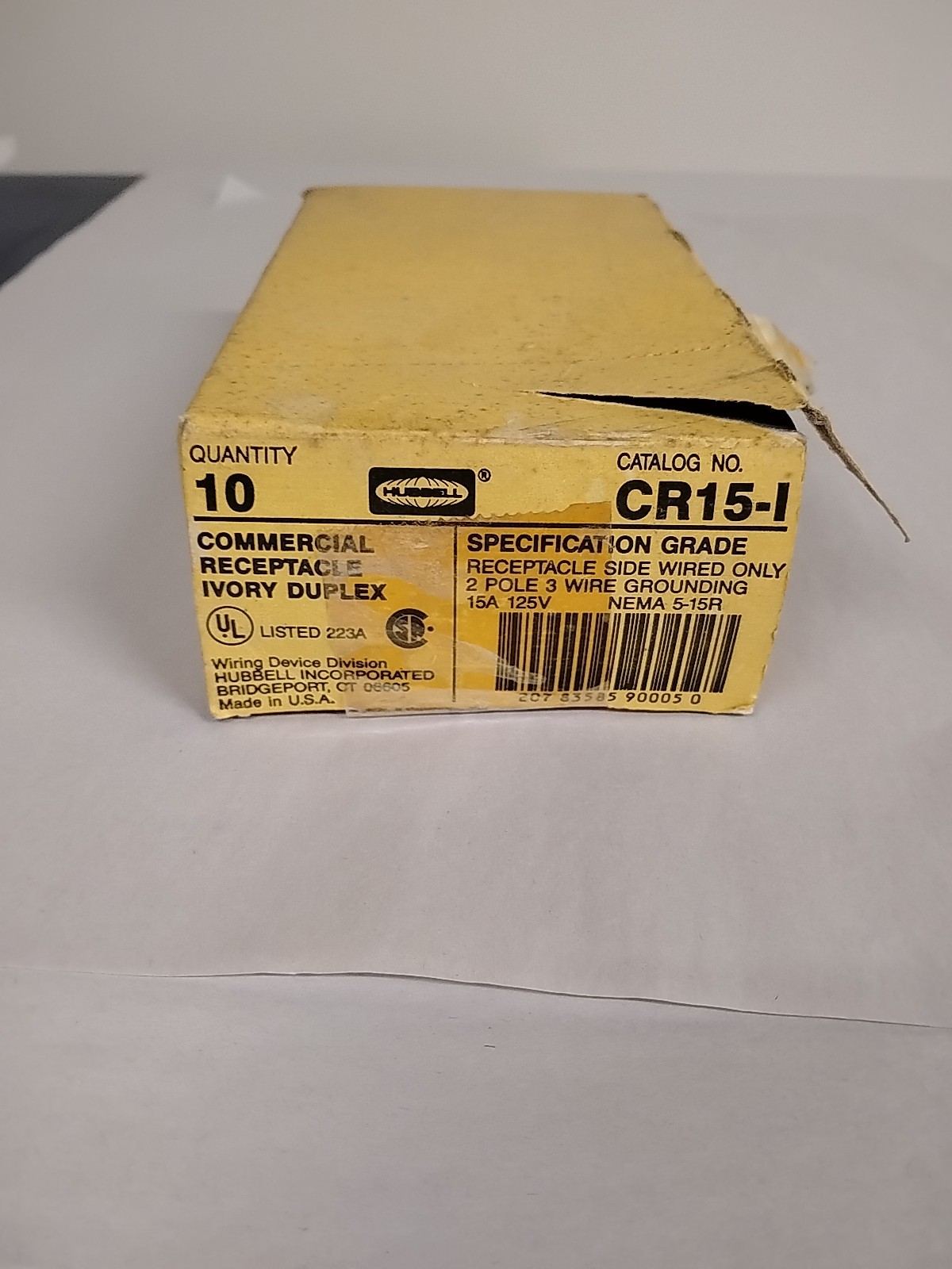 (8) Hubbell 15A 125V Duplex Receptacle NEMA 5-15R Commercial Spec Grade, Ivory