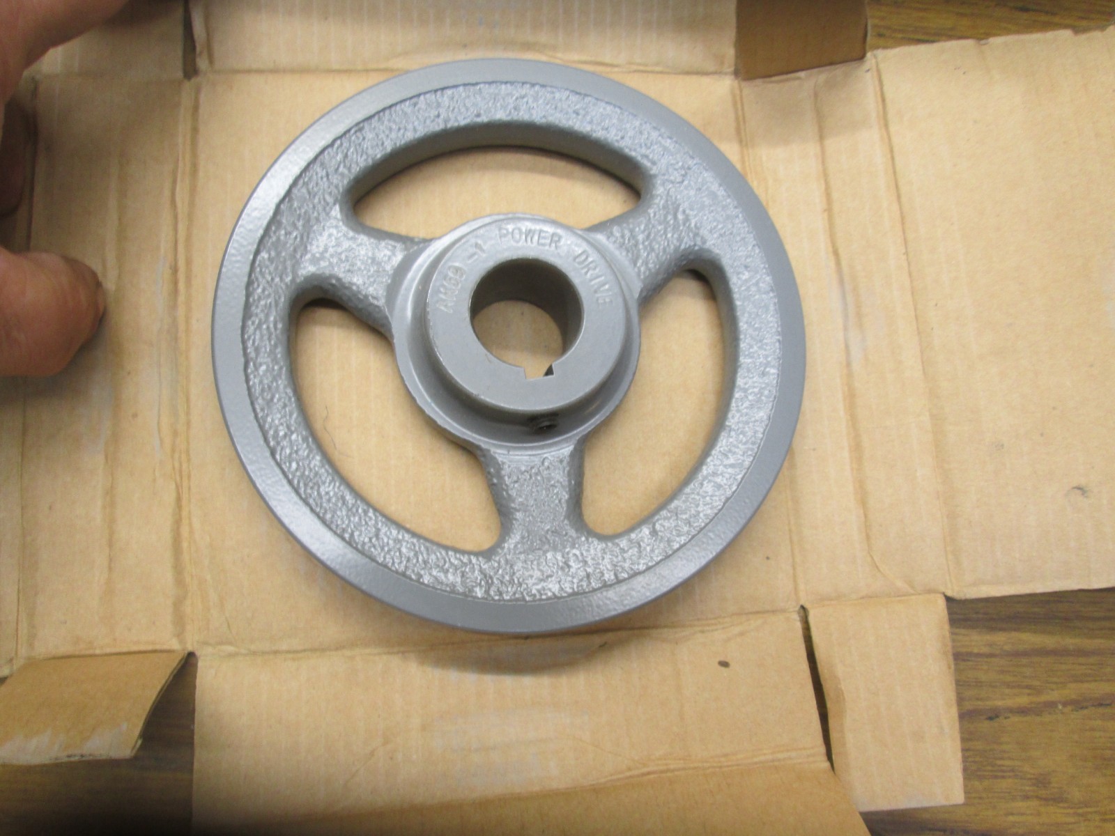 Power Drive AK59-1 1″ Shaft V Belt 5.75″ OD Pulley for A 3L or 4L V belts.