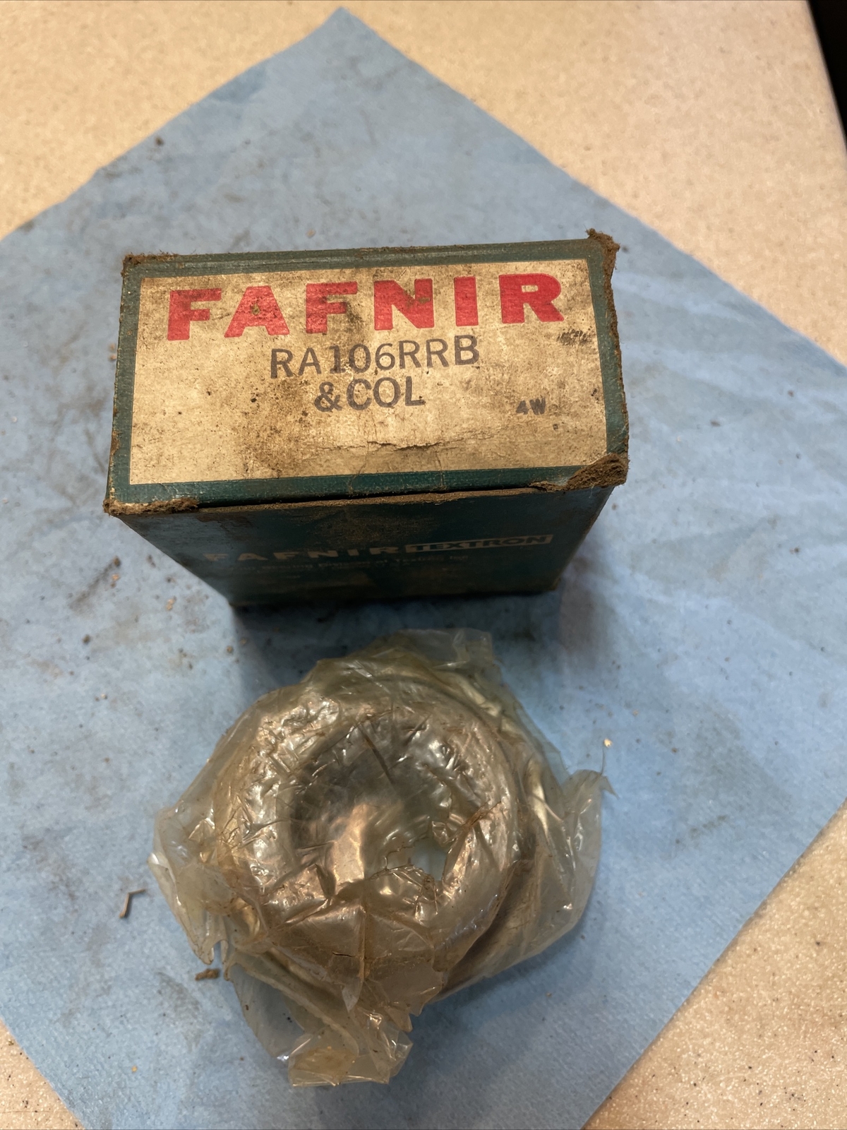 1 NEW FAFNIR RA106RRB F15-NZ ECCENTRIC LOCKING COLLAR NIP
