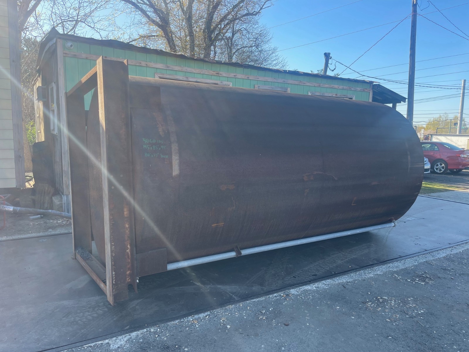 4000 Gal Vertical Liquid Storage Tank, Tank Dia: 7’, Tank H: 14’, Base: 80″x73″