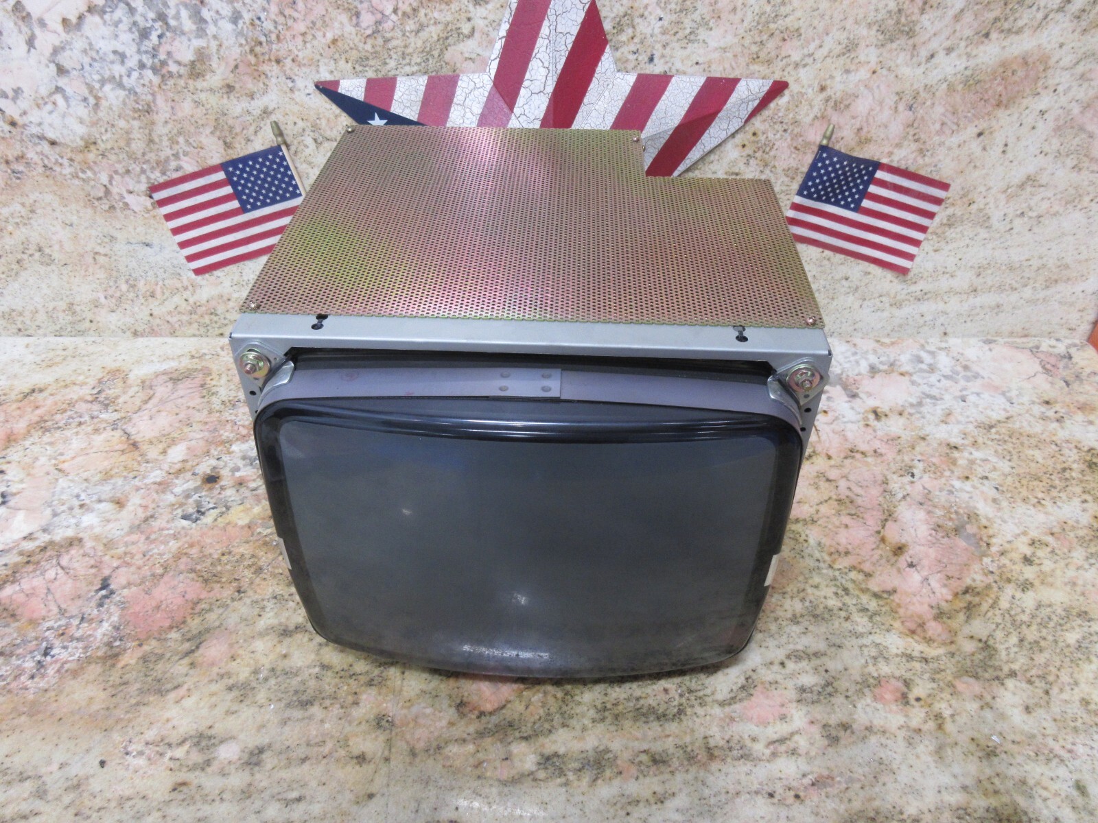 SPECIAL PRICE MITSUBISHI CNC EDM TOTOKU COLOR CRT CDT14148B M34KLP23XX02 MONITOR