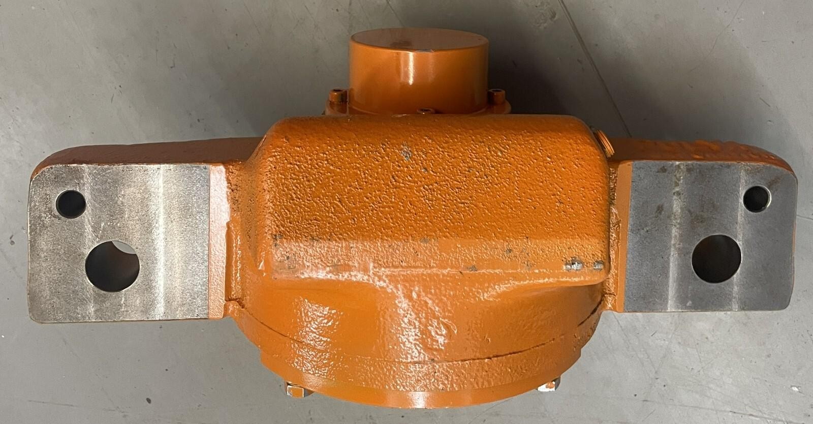 PULVA P-4133 Pulverizer Product Model C SHAFT BEARING MOUNT