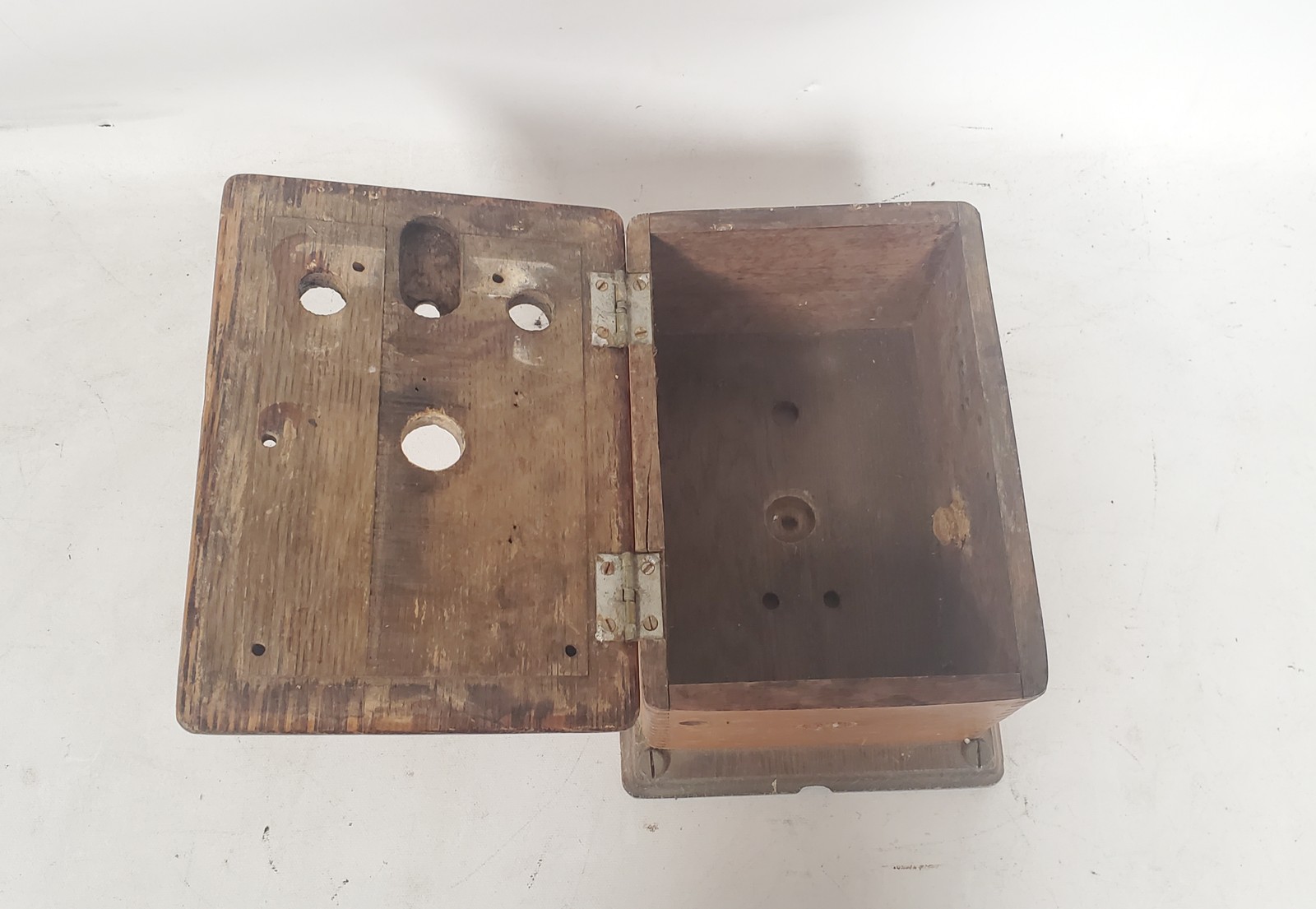 Vintage Western Electric Wooden Electrical Box HACF Halt & Catch Fire Prop