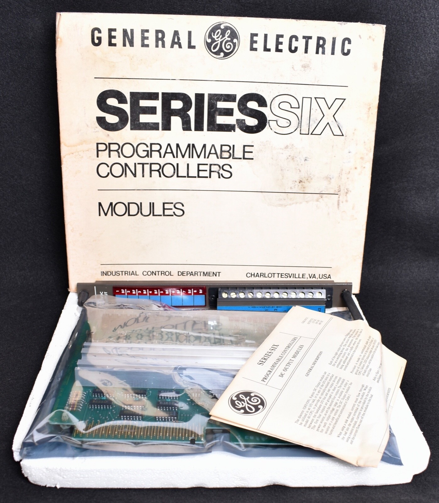 GE General Electric Fanuc 24V Output DC Only Module Series Six IC600BF902A