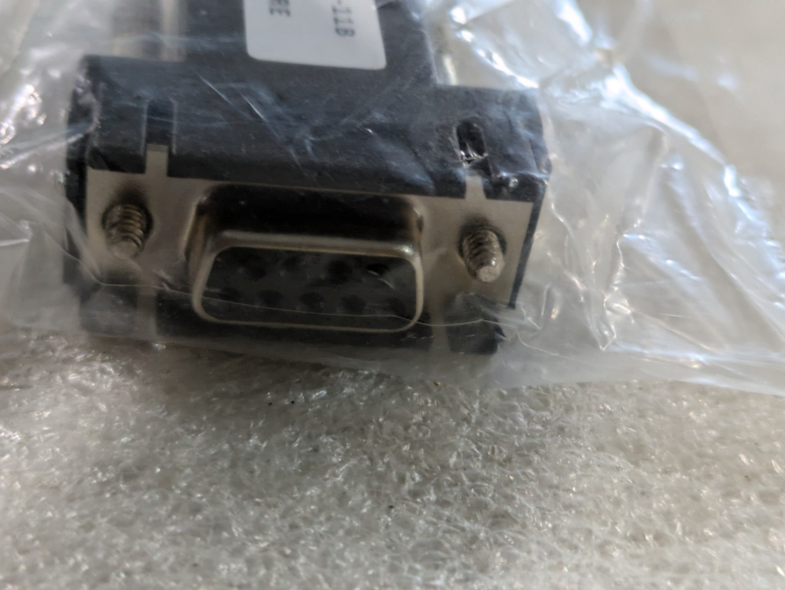 TE Connectivity 5205817-1 AMPLIMITE D-Sub Female Screwlock Kit 4-40 OEM