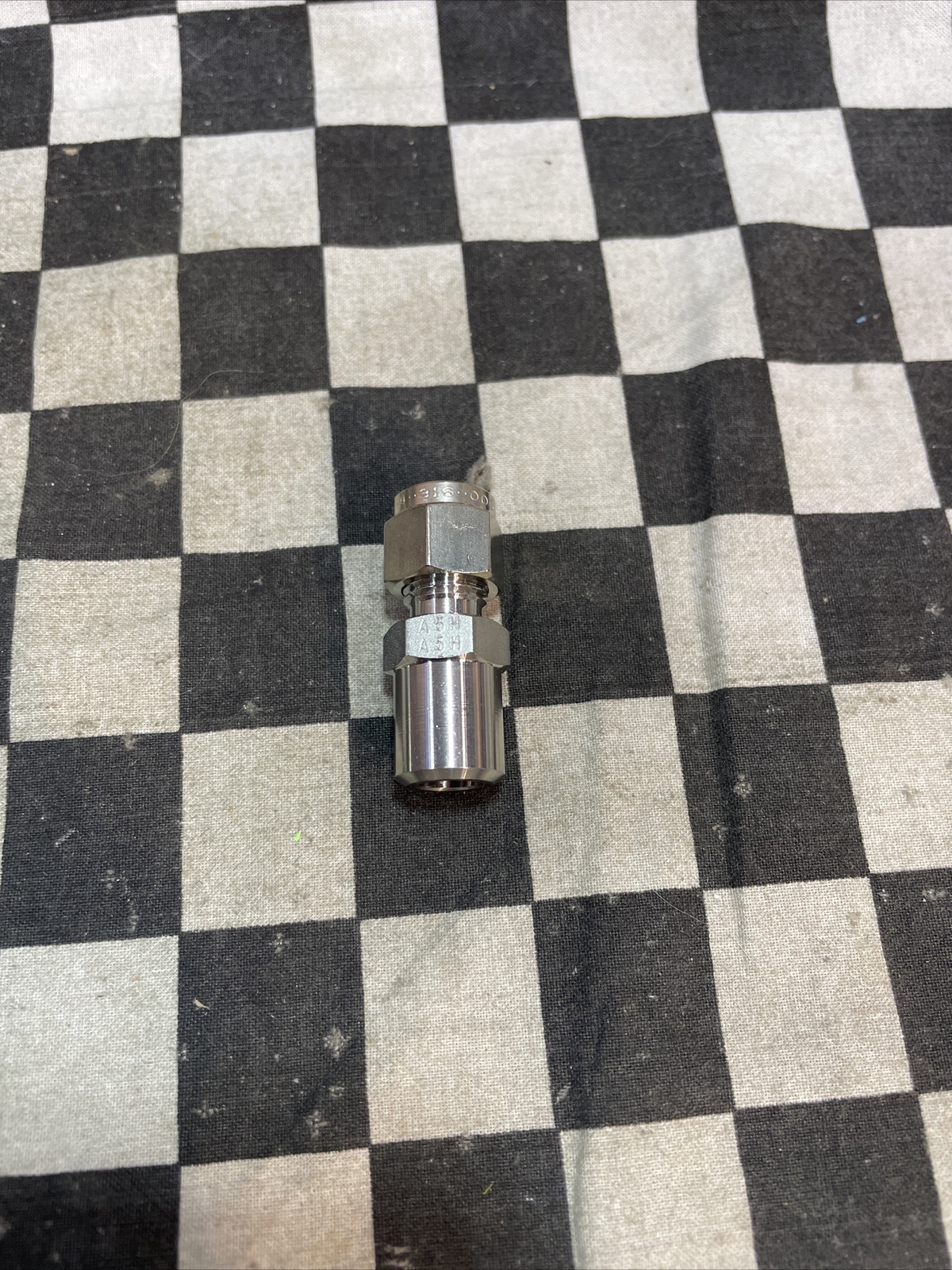 PARKER 6-1/2 ZHLW2-316 & 4-1/4 ZHLW2-316, MALE CONNECTOR, LOT OF 3#R51