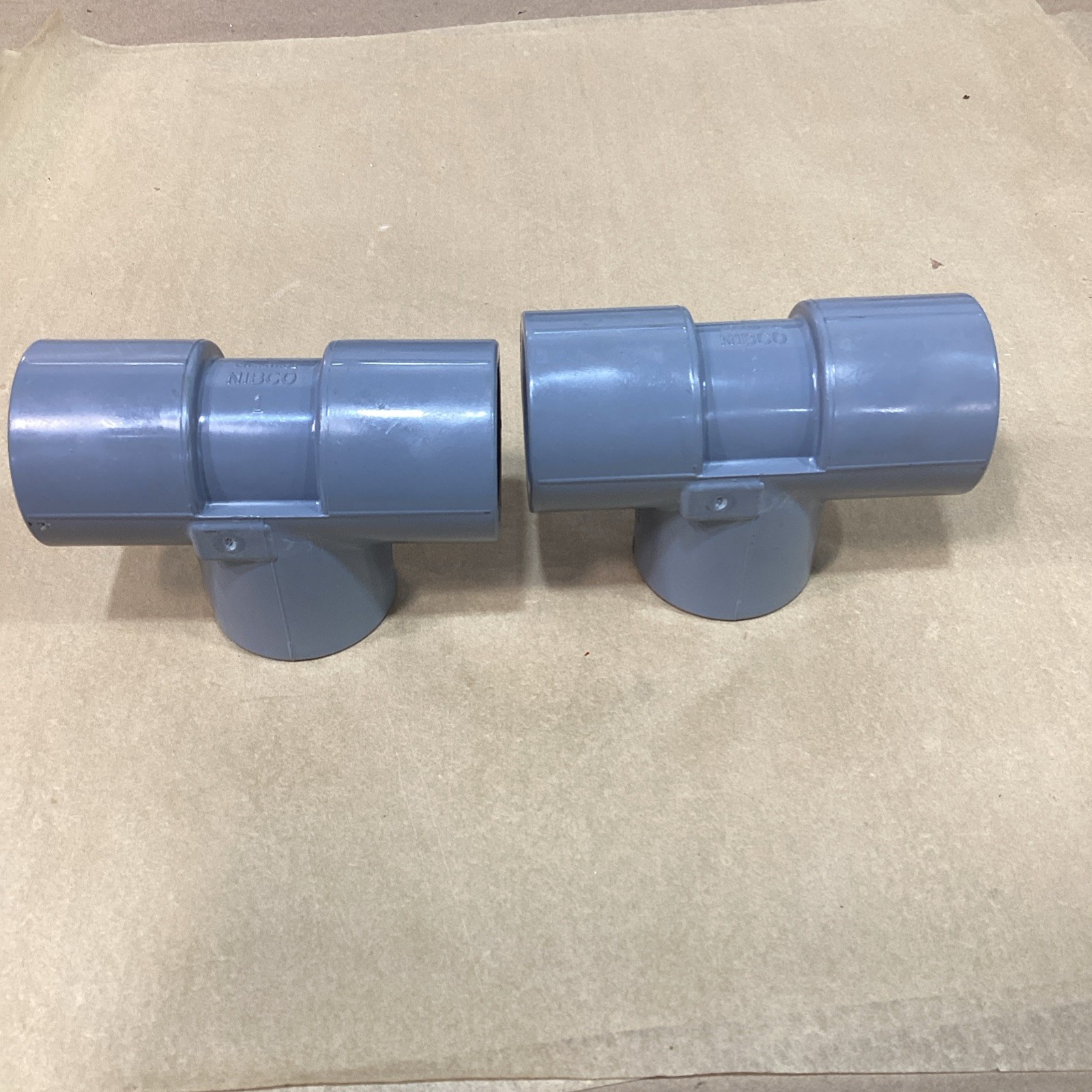NEW LOT OF 2 CHEMTROL NIBCO 1” TEE SCH 80 CPVC