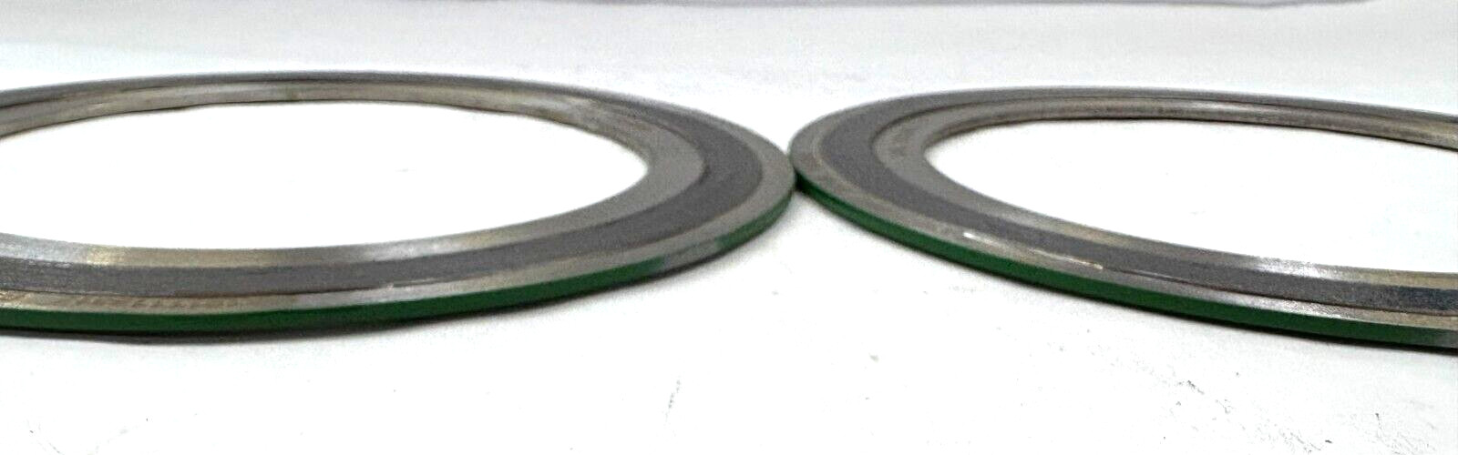 LAMONS SPIRAL WOUND METAL GASKET 6″, ASME, B16.20, FG OAD: 8 3/4″ *LOT OF 2*