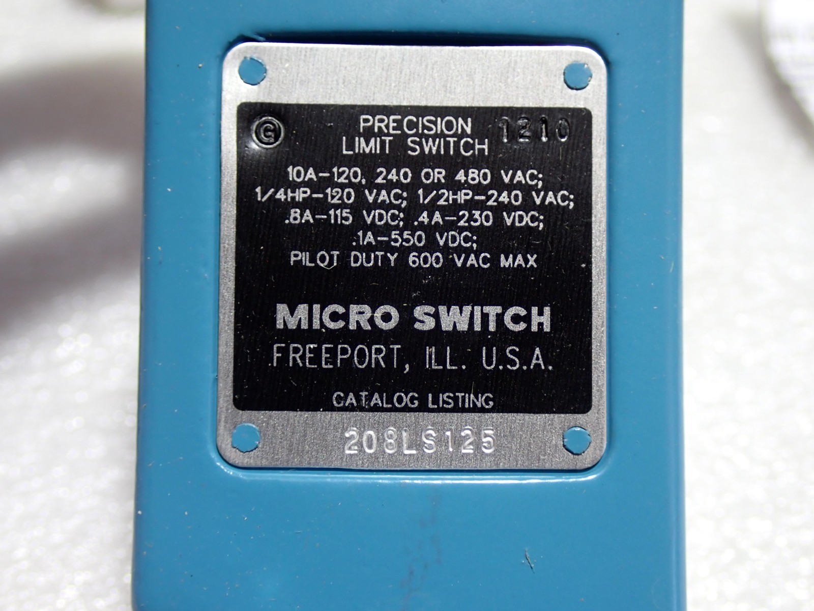 208LS125 HONEYWELL MICROSWITCH NEW