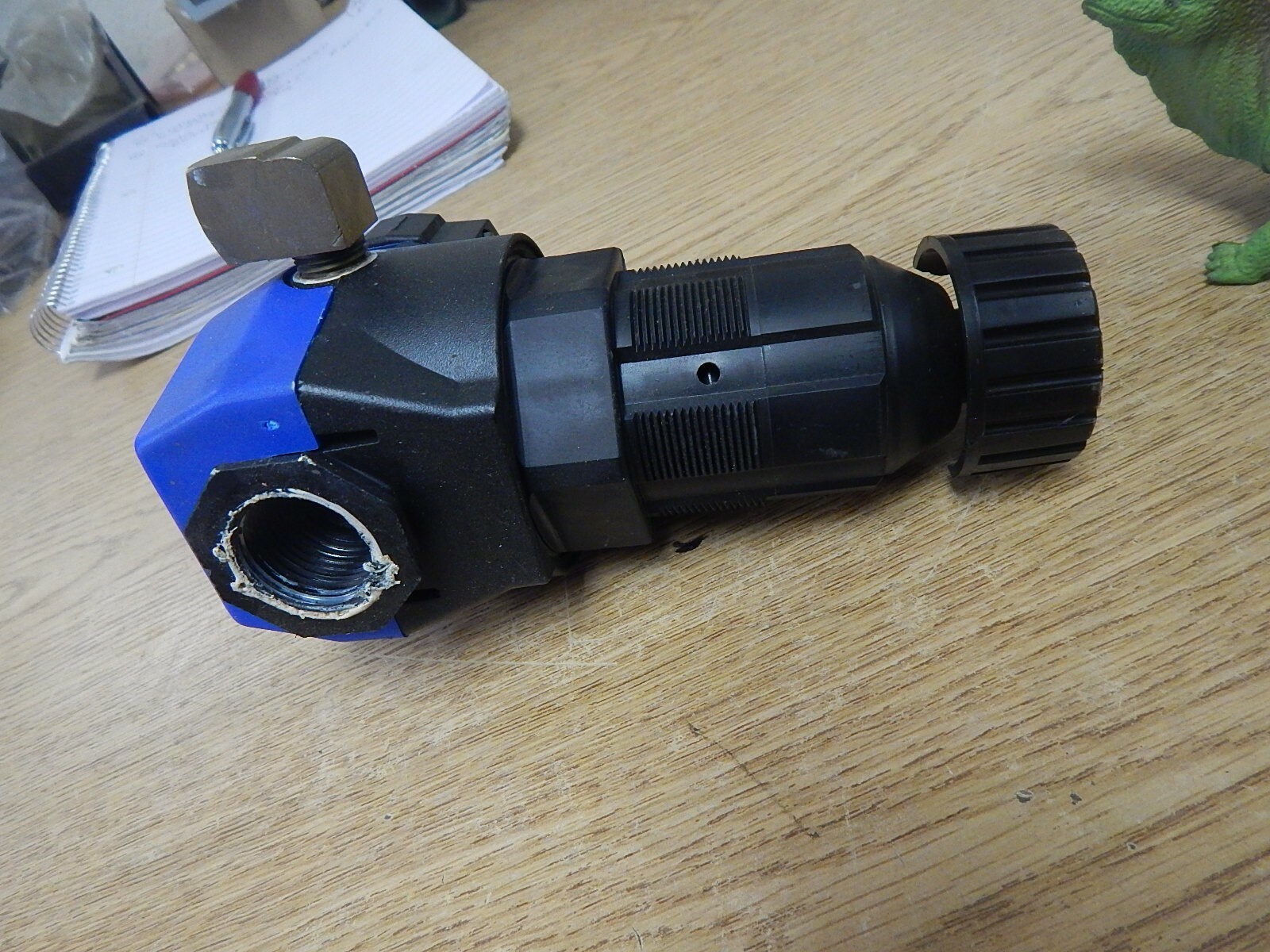 Master Pneumatic Detroit R380-6C3 Regulator *FREE SHIPPING*