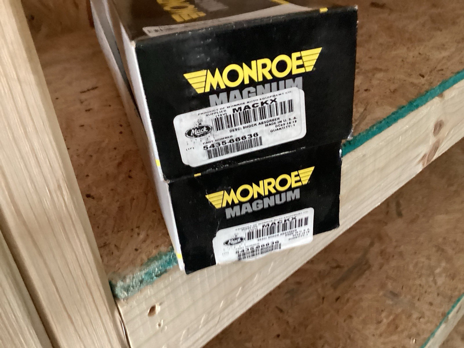 Monroe Magnum Shock Absorber 5435-66636 2 New For Rear