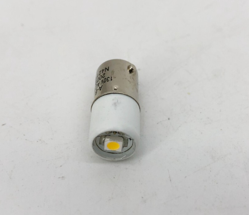 New Allen-Bradley 800T-N421W White LED Bulb 30mm 130VAC/DC – No Box