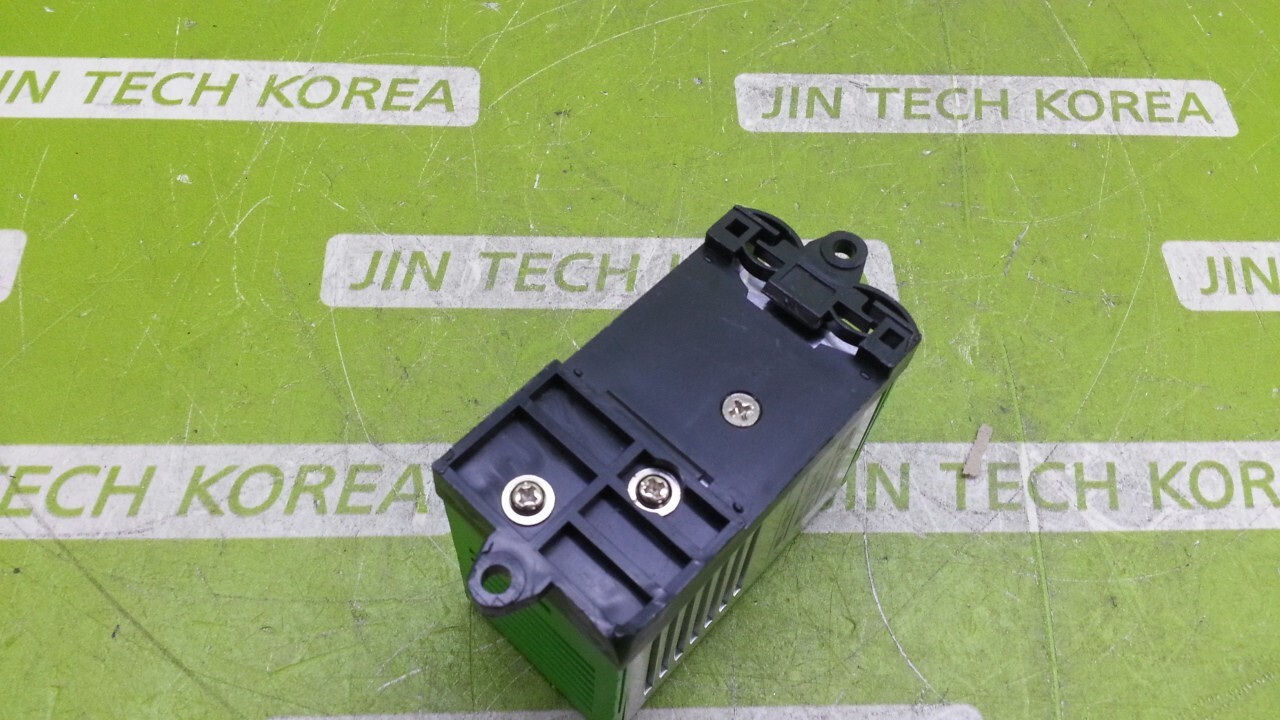 KSS Si-02DE-KS Tested – Cosmetic Issue, See Photos