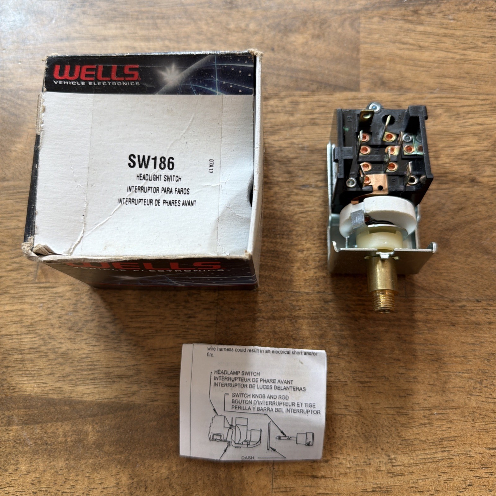 Wells SW186 Headlight Switch – NEW IN BOX – FREE SAME DAY SHIPPING