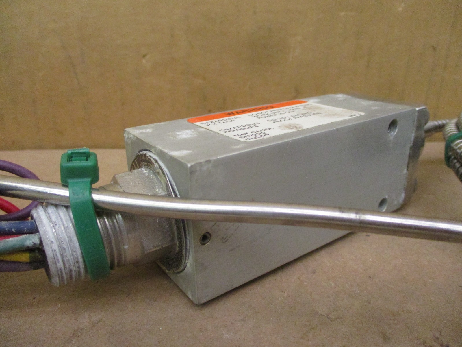 ITT Neo-Dyn 132TC5FCC6R 95-200F Adjustable Temperature Switch 52816PRX