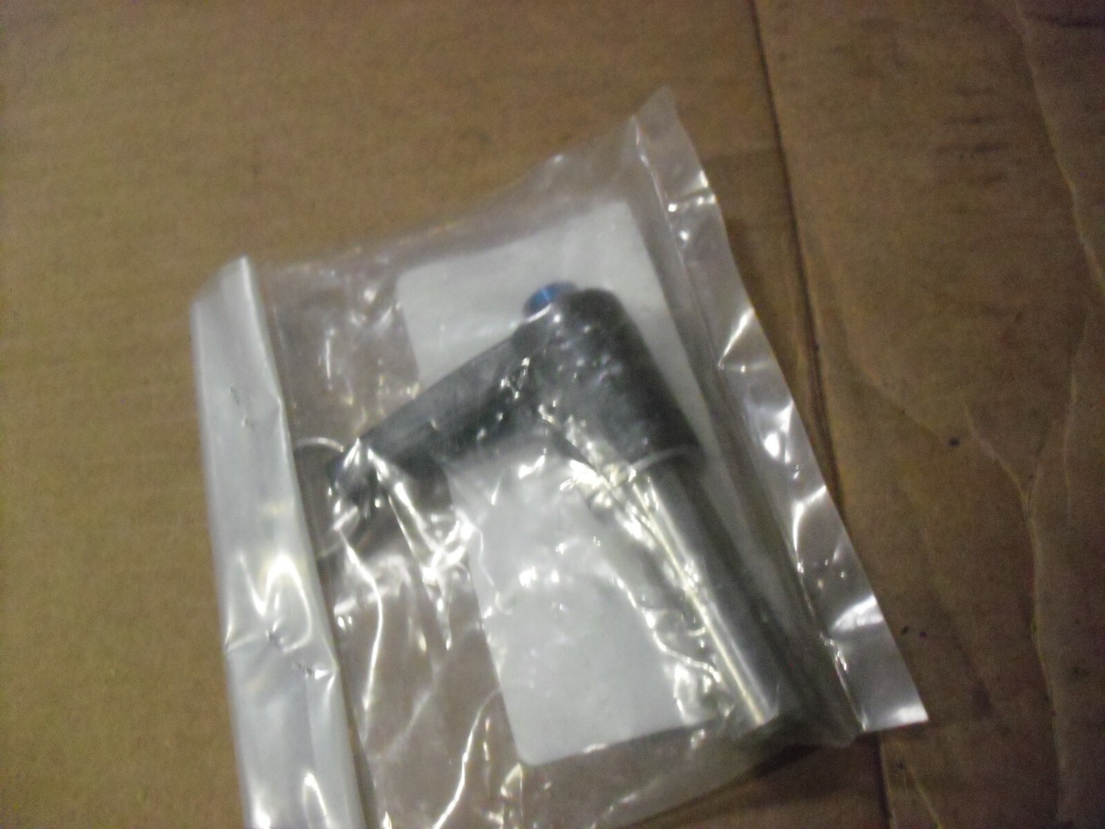 KLP 5/8 x 1.25 SS L-Handle # 8015115