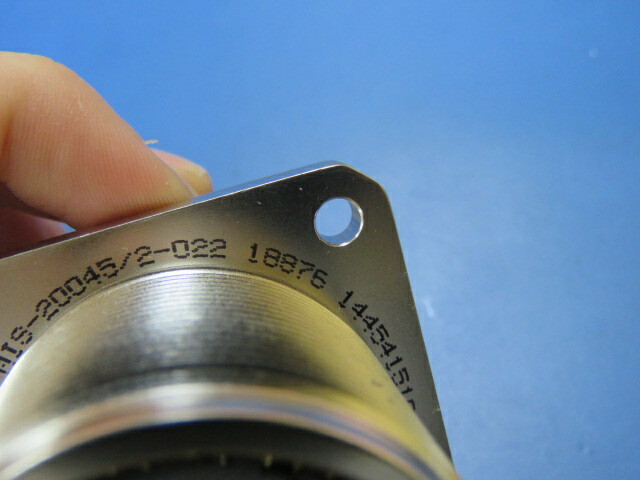 AMPHENOL MIS-20045/2-022 Qty of 1 per Lot CONNECTOR; 21-900167-001 Amphenol Ae