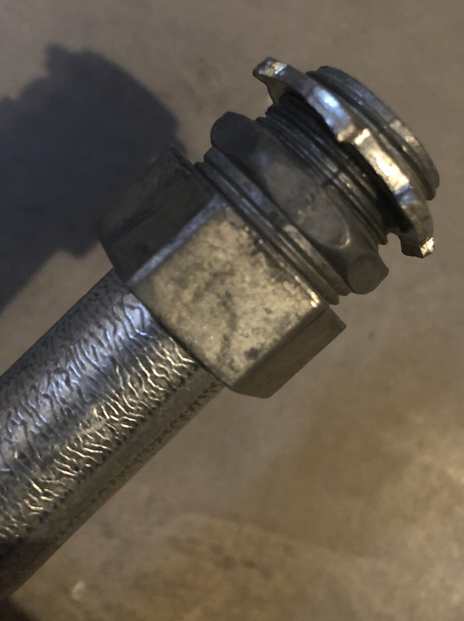 Vtg 12” UL ELECTRICAL METALLIC TUBING LA-3117 Conduit Pipe w Conduit Connector