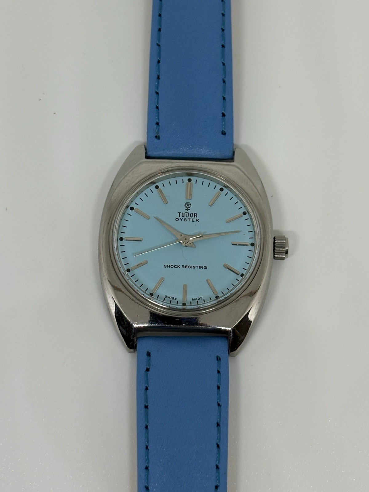 Vintage Tudor Oyster 17 Jewels Manual Winding Swiss Made Men’s Watch Blue Dial