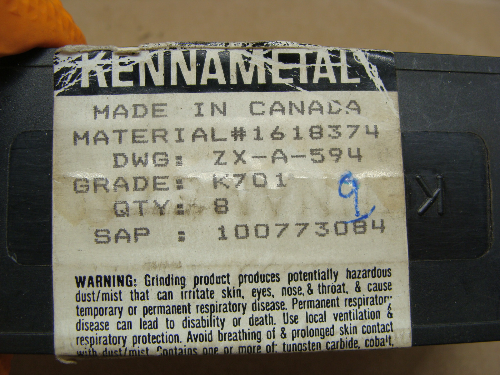 BOX OF 8 KENNAMETAL VALVE TRIM TIPS MAT: 1618374 SAP: 100773084 GRADE: K701