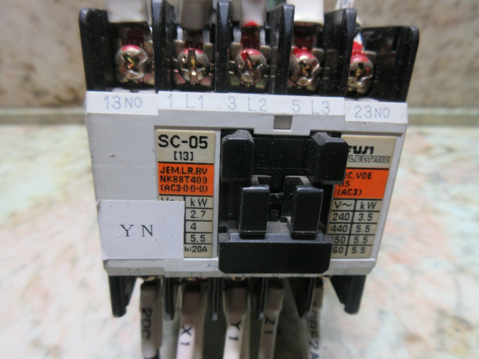 FUJI CONTACTOR UNIT SC-05 (13) AC3 SODICK MARK 21G EDM 100V