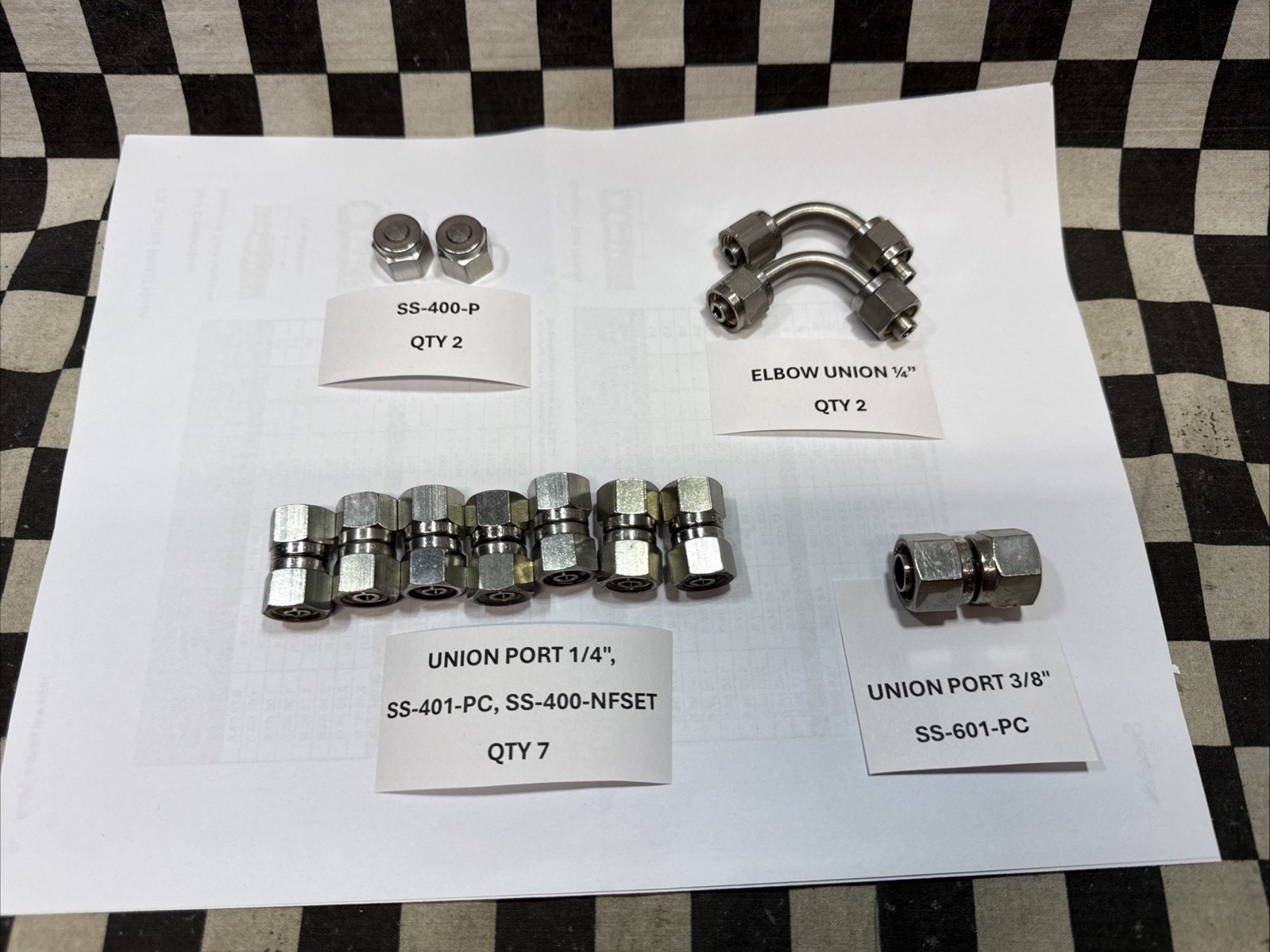 SWAGELOK UNION PORT 1/4″ & 3/8″, SS-401-PC, SS-601-PC, SS-400-P, LOT OF 11 #M71