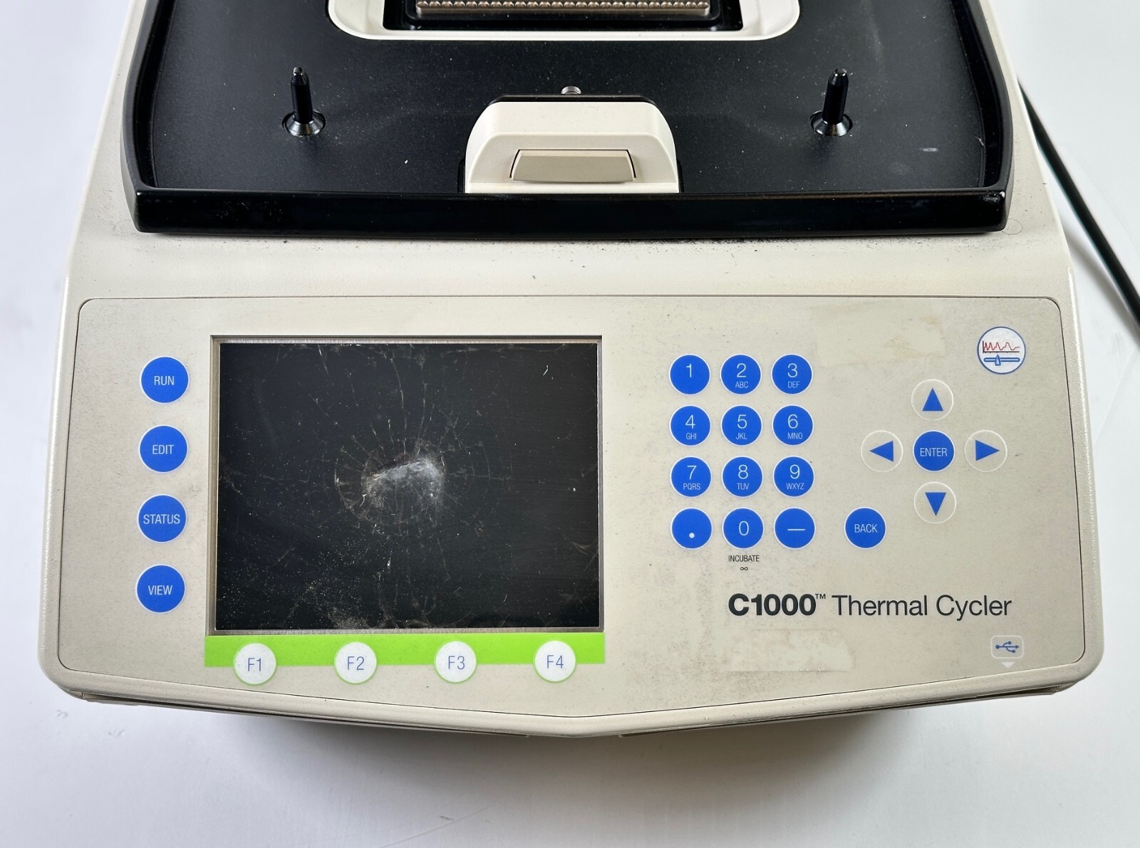 Bio-Rad C1000 Thermal Cycler with CFX384 Optics Module