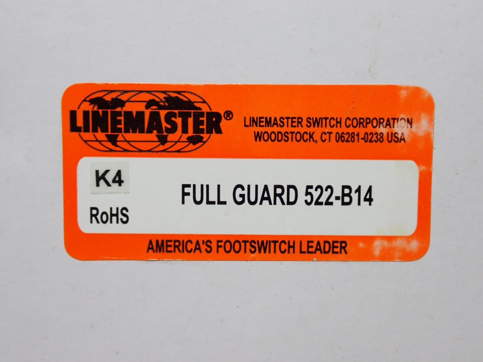 522-B14 LINEMASTER FULL GUARD Foot Switch NEW
