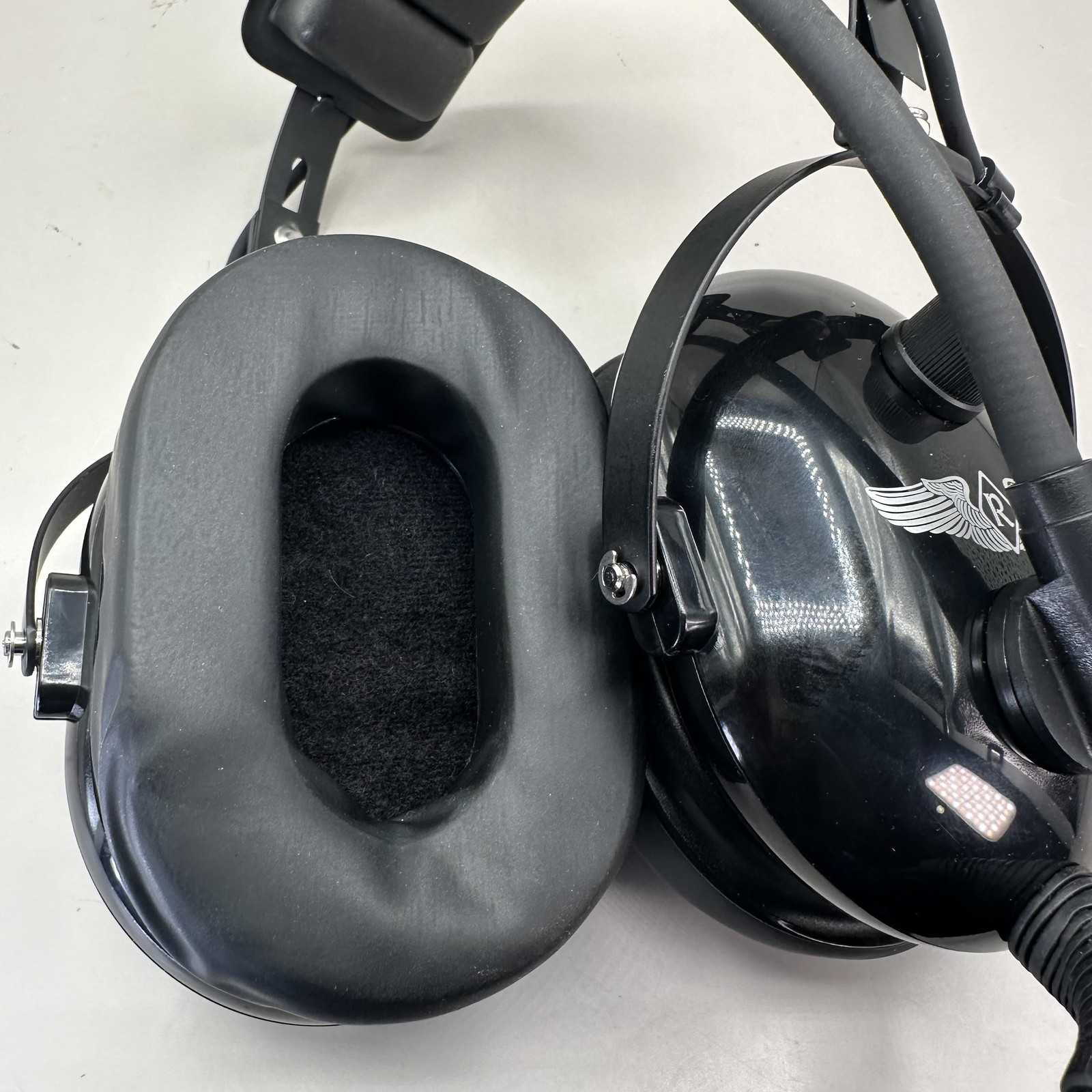 Rugged Air Aviation Headset Mono Stereo w/ Mic ASA Bag Pilot Made in Korea Parts