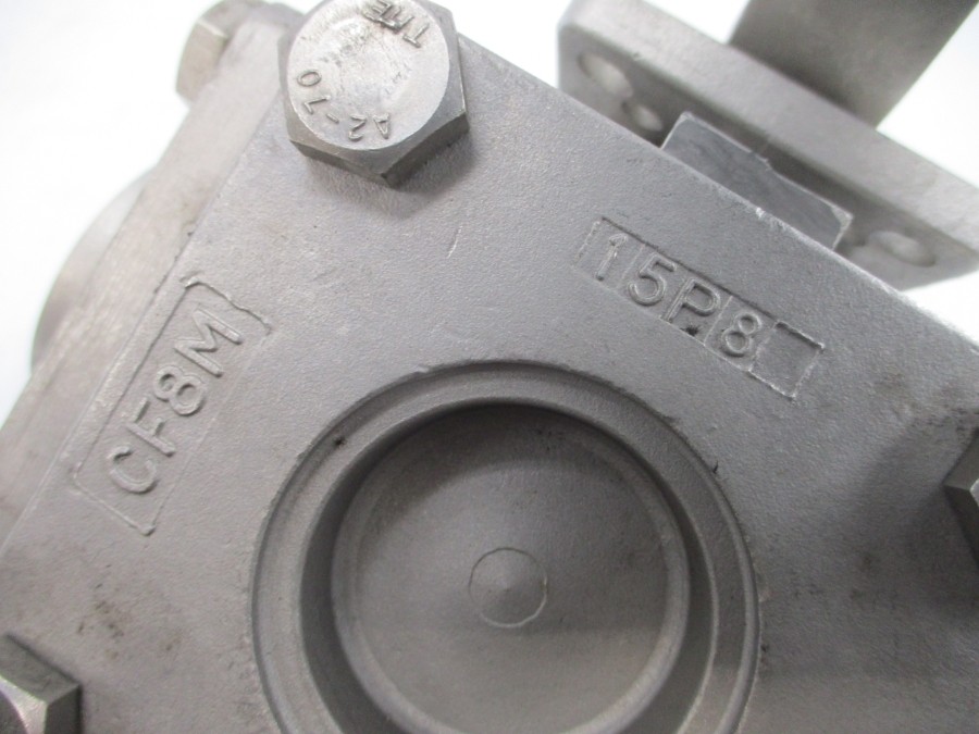 TRIAD 800WOG CF8M 1-1/2″ NSNP