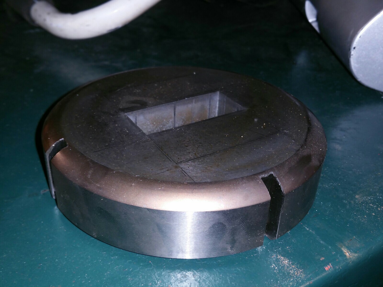 Wilson Slug Hugger-2 .828 x 1.988 RT +.012 SHP @ 0.0 90.0 Thick Turret CNC Die