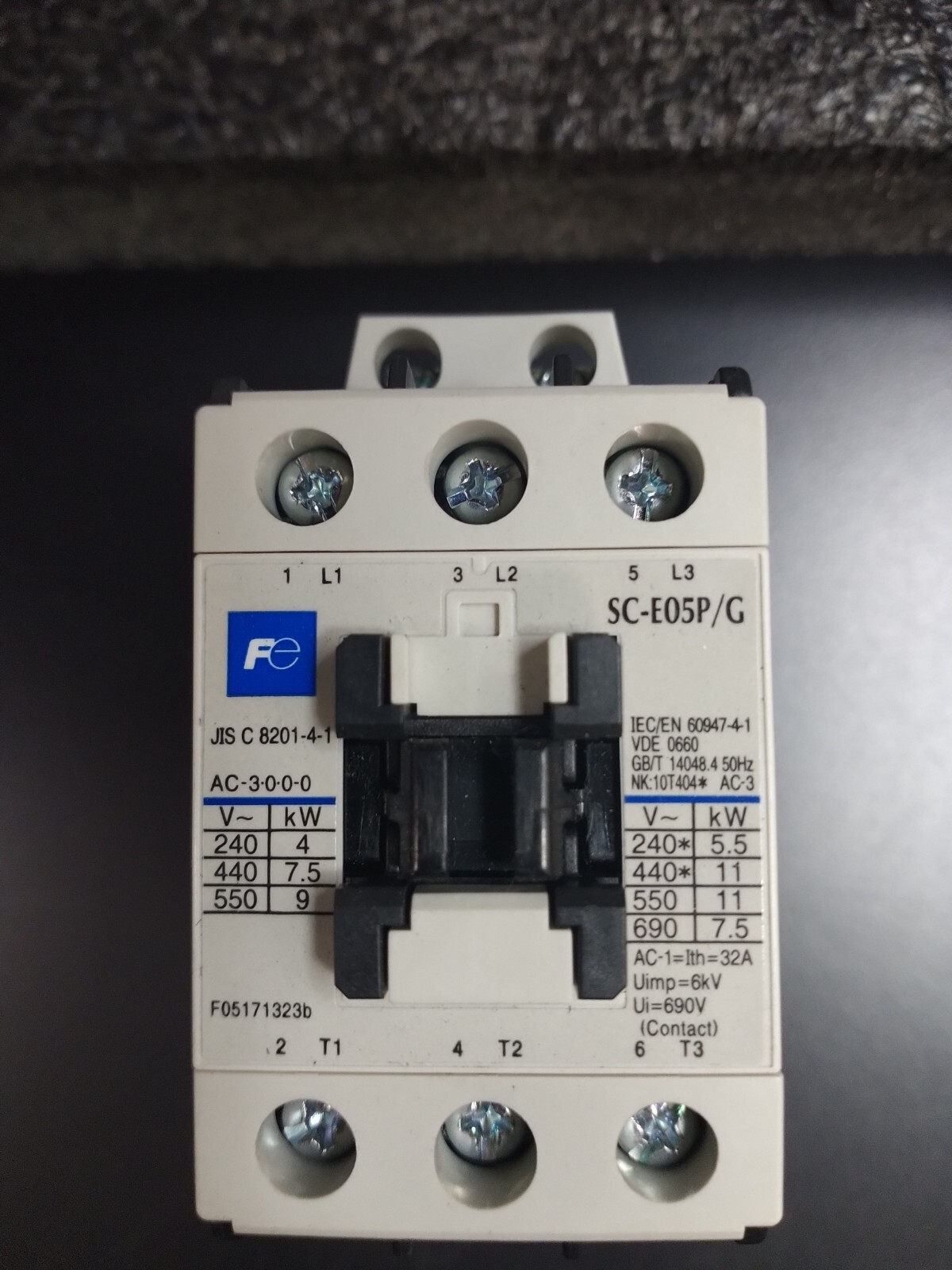 FUJI Electric SC-E05P/G SC-E Series Magnetic Contactor
