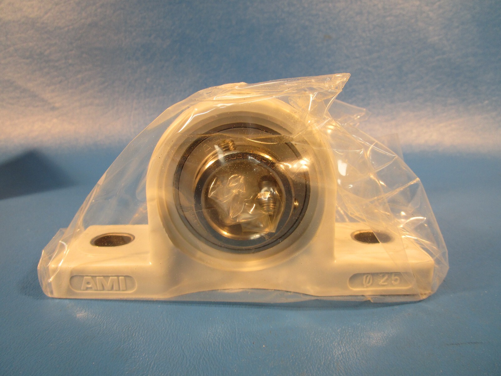 AMI MUCPPL205-16W Flange-Mount Ball Bearing Unit – 3-Bolt Bracket, 1”Bore