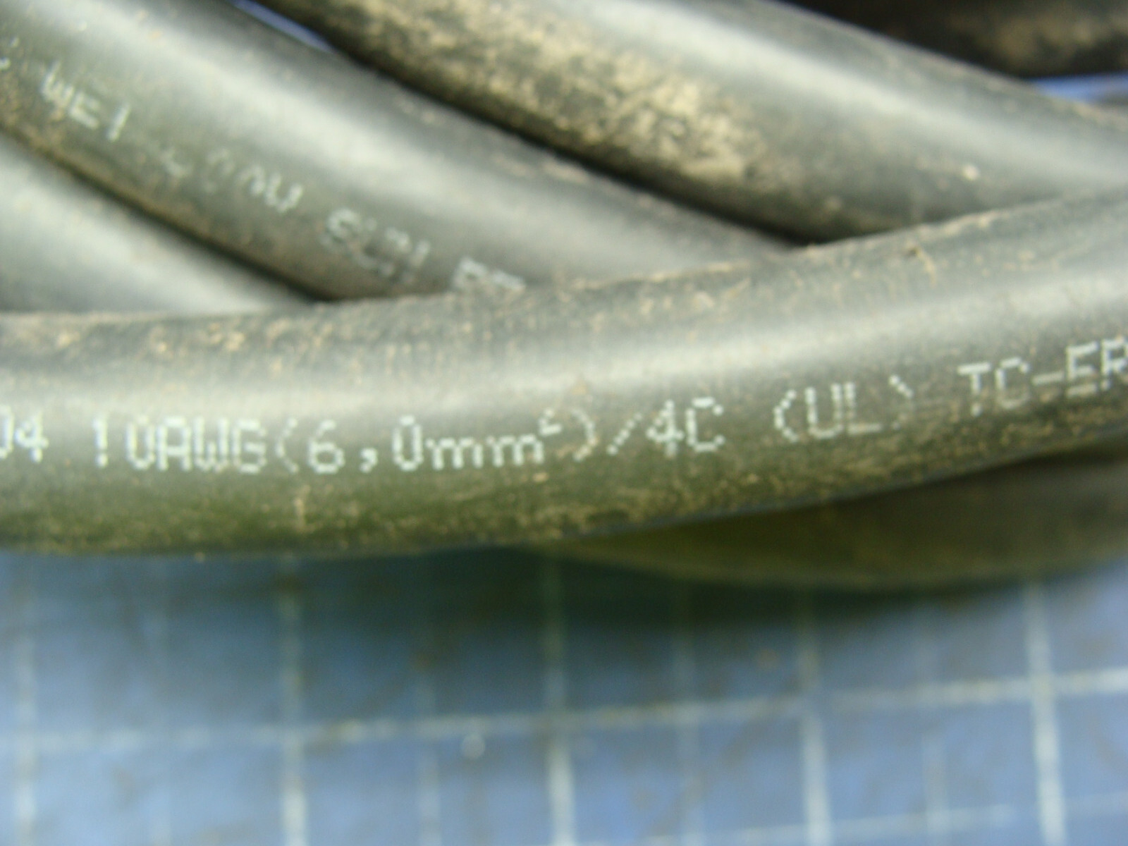 LAPP KABAL STUTTGART OLFLEX TRAY II 221004 10 AWG 600V CABLE 30 FEET LONG