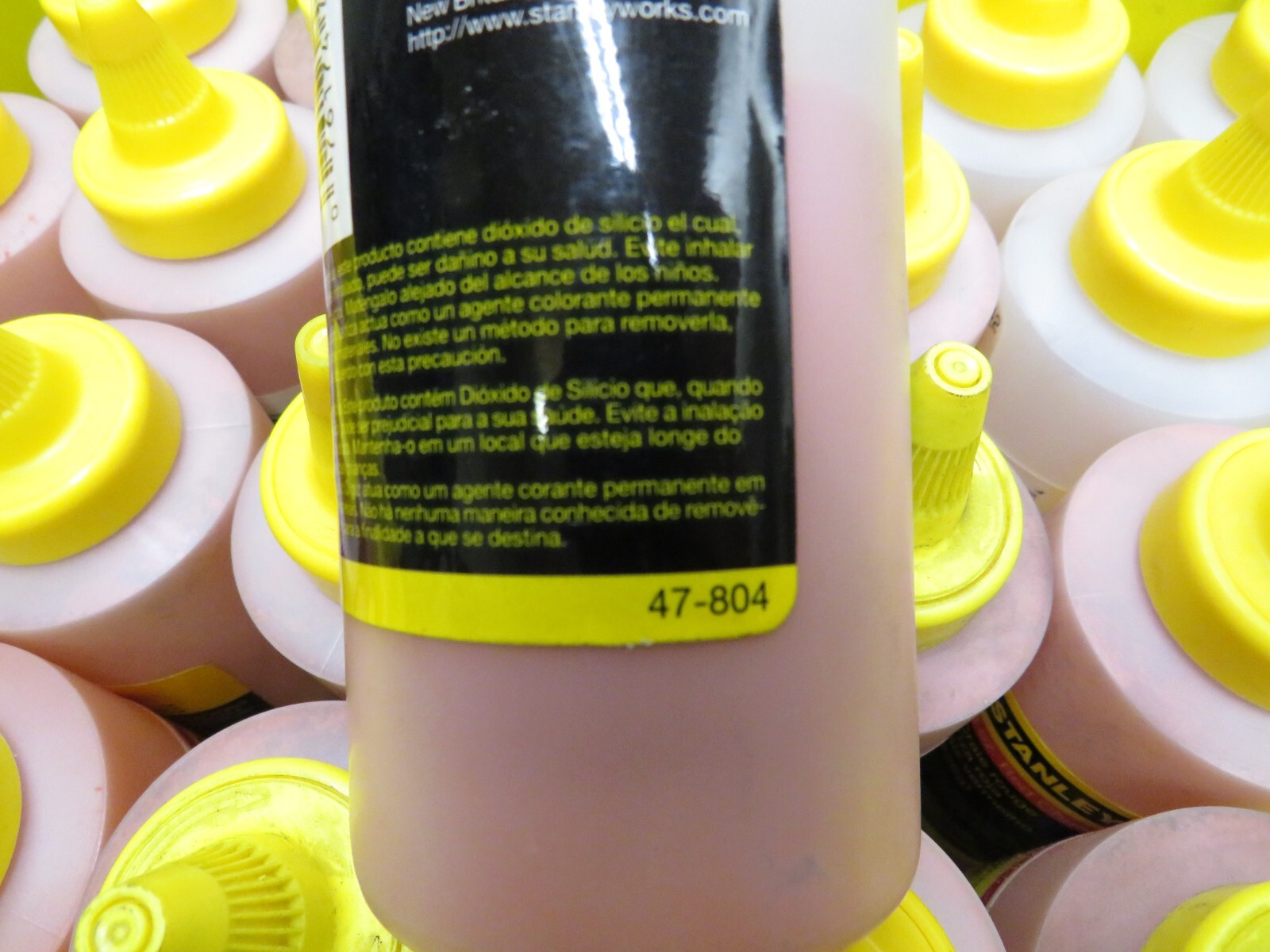 Stanley 8oz Red Chalk 47-804 Lot of 21 Bottles!