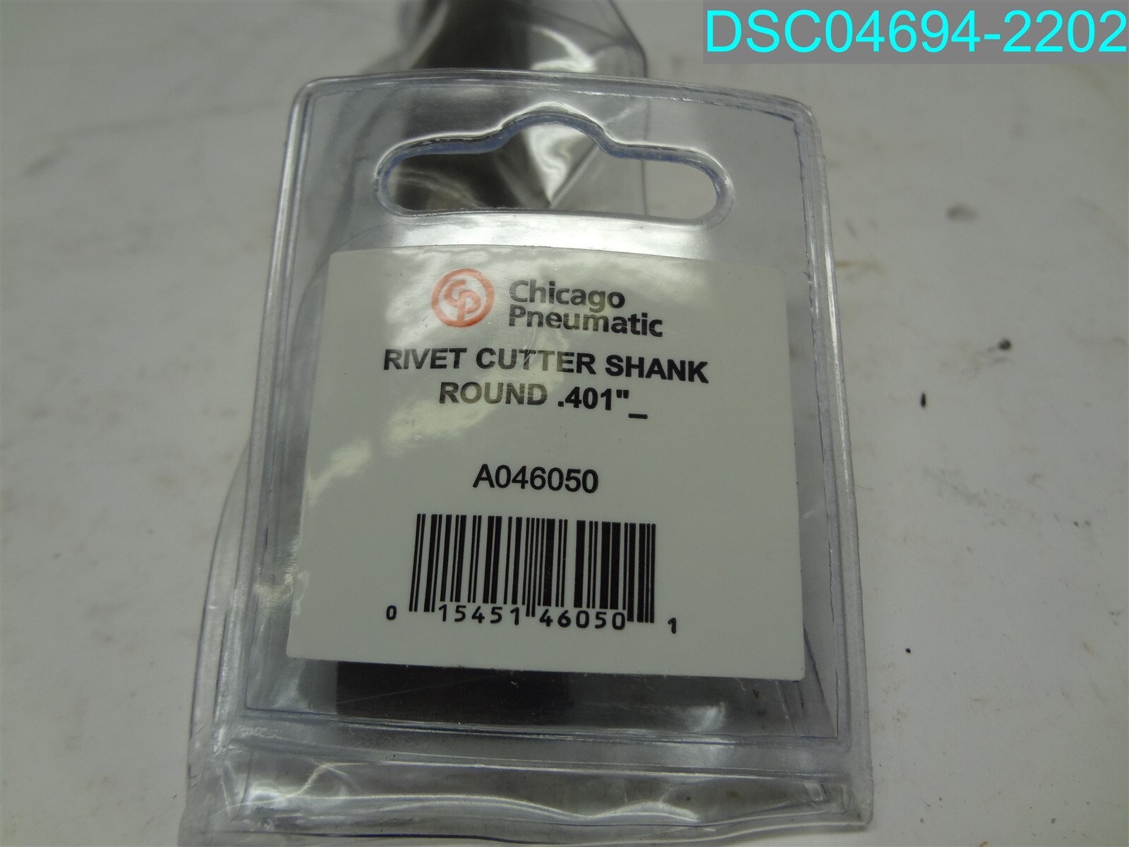 QTY=13: CHICAGO PNEUMATIC Cutter-Rivet, 0.401in Shank, Chisel Bit 015451460501