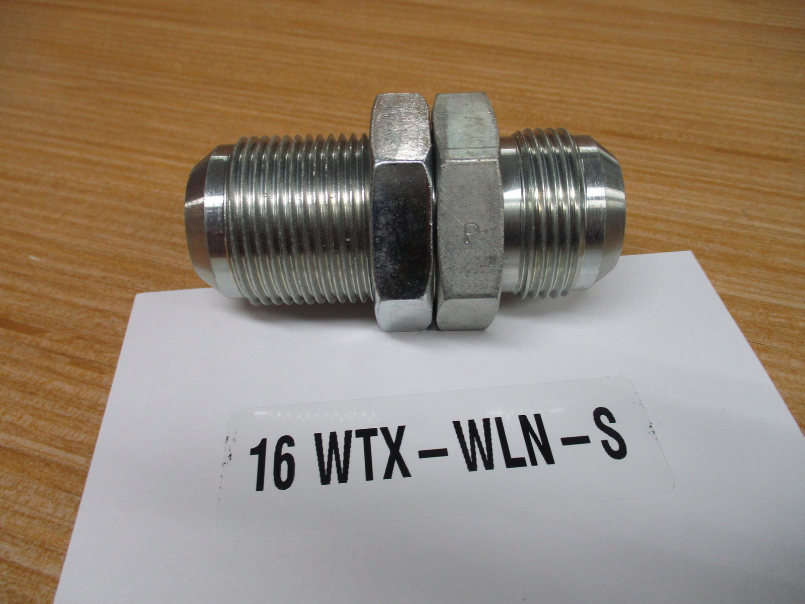 Parker 16WTX-WLN-S Bulkhead Union 16WTXWLNS